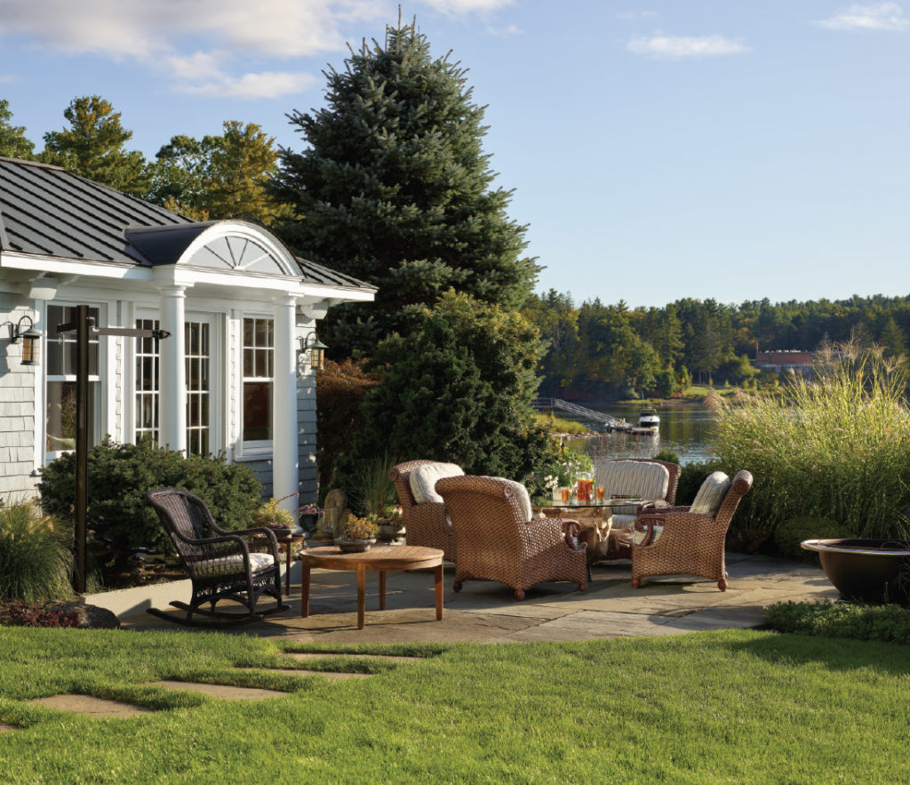 How an Amesbury Riverfront Retreat Capitalizes on Outdoor Living ...