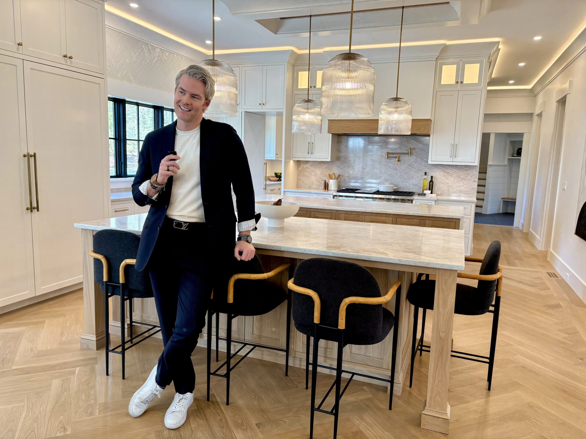 A Conversation with North Shore Native and Billion-Dollar Broker Ryan Serhant