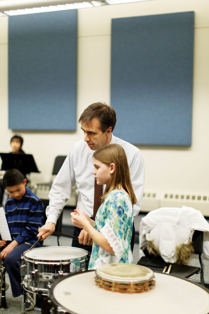 Gerry Dolan demonstrates a technique with a student.