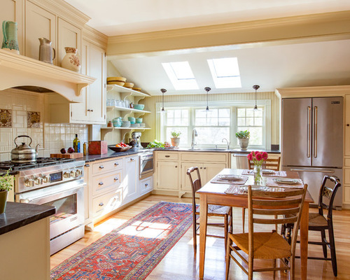 A Melrose Colonial Kitchen Makeover, Colonial Style Kitchen Design